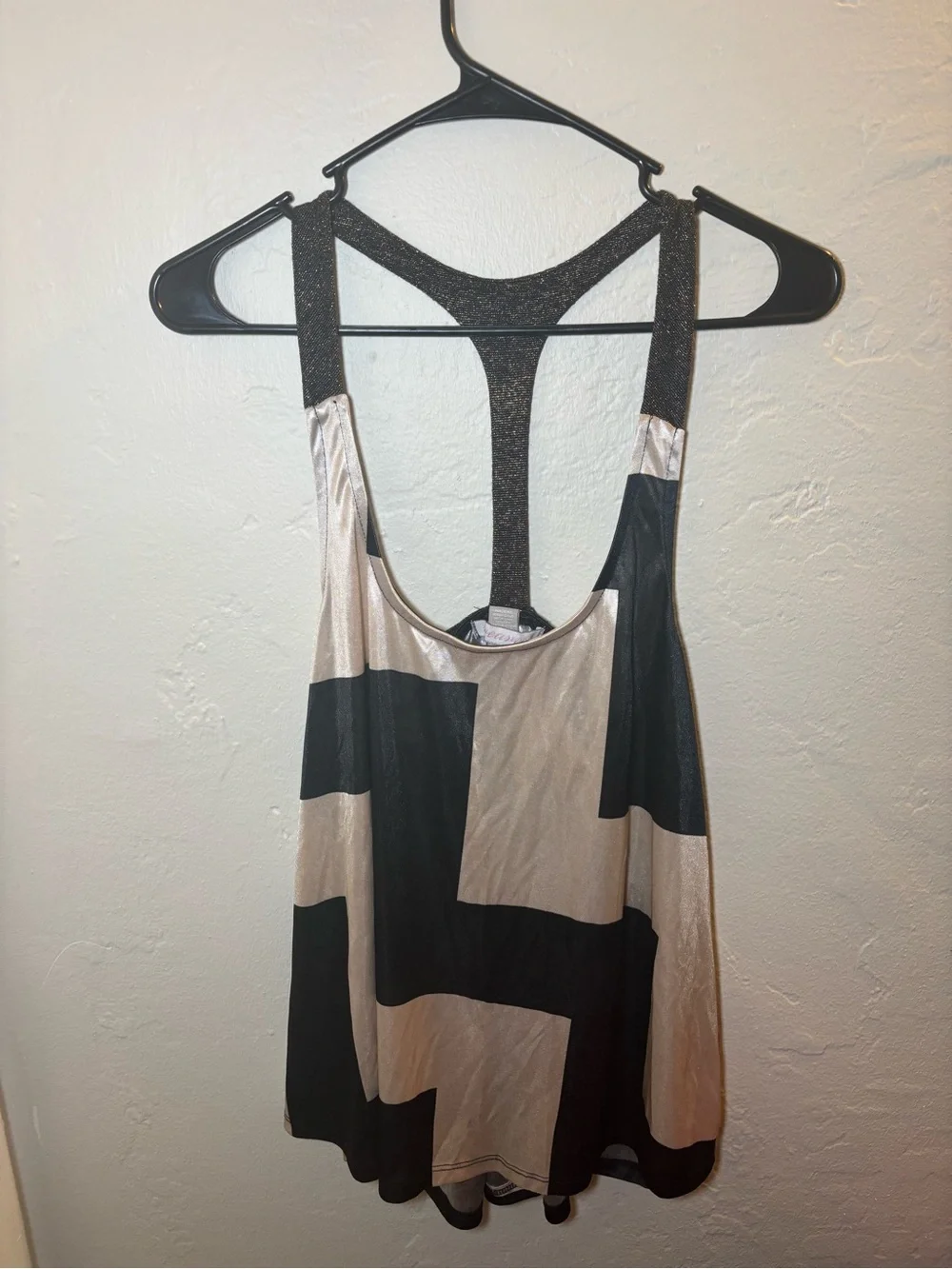 Weavers Black and Cream Geometric Racerback Tank
